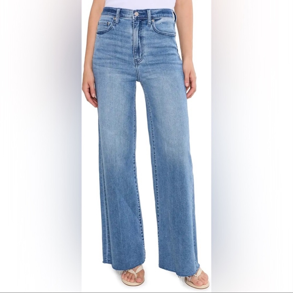 NWT DAZE Denim Far Out High Rise Wide Leg in Right On